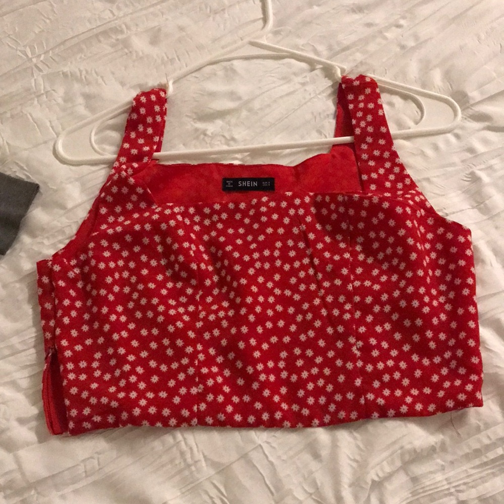 cropped shirt